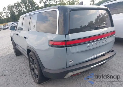 2023 Rivian R1S z USA, uszkodzony, nr VIN 7PDSGBBA4PN023728